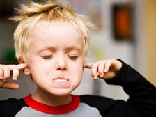 ఎవ్వరి మాటా వినేది... లేదు...! 