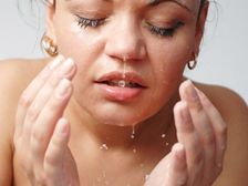 చర్మం పగిలితే....చేయండిలా?