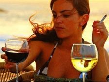 గర్భవతి ఆల్కహాల్ తాగితే....?