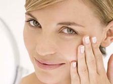 పాలు-పెరుగు-పసుపుతోటే మీ ముఖం ప్రకాశవంతం....