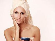 పాలతో పసిడి వన్నెలు...