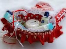 ప్రేమికుల రోజు కానుకగా అందాన్ని అర్పించండి....