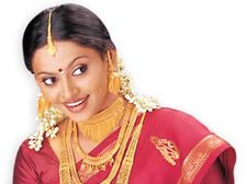 సాంప్రదాయం ఉట్టిపడేలా అలంకరణ...