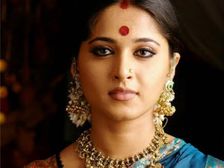 స్త్రీ ముఖం అందంగా ఆకర్షణీయంగా కనబడాలంటే....