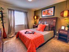 పడకగది అందంగా కనిపించాలంటే.....