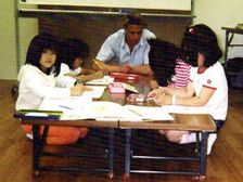 పిల్లలు వారి ట్యూషన్ చదువులు!