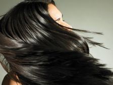 పోషకాహారంతో పట్టుకుచ్చులాంటి కురుల సిరులు....