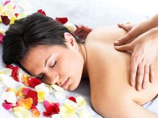 పరిమళ భరతమైన బాడీ మసాజ్...!