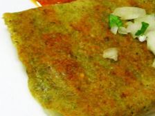 పాలక్ పెసరట్టు