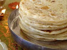 బొంబాట్ బొబ్బట్టు-తినకుంటే ఒట్టుపెట్టు