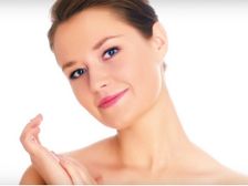 ముత్యంతో ముద్దొచ్చే ముఖం మెరుపు...!