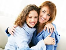 తల్లి - కుమార్తెల బంధం ఒక మంచి స్నేహ బంధం!