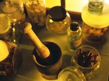 ప్రకాశవంతంగా మెరిసేటి చర్మ కోసం కిచెన్ సెల్ఫ్ చిట్కాలు...!