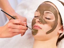 నవ యవ్వనంగా కనబడాలంటే చాక్లెట్ ఫేషియల్స్...!