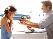 అనురాగం పూత వేస్తే...ఆనందం విరిసింది!