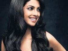 రఫ్ గా ఉన్న మీ హెయిర్ ను సిల్కీగా మార్చేయండిలా....!