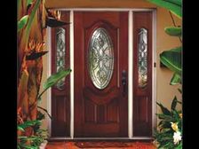 అతిథులను ఆహ్లాదరపరిచే ముఖద్వారాలు...!