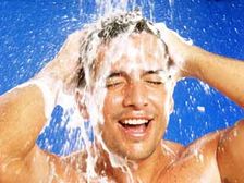 పురుషులకు అవసరం రెగ్యులర్ హెయిర్ కేర్....!