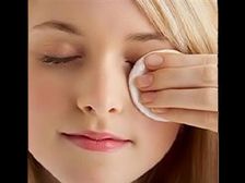 చర్మ తత్వాన్ని బట్టి ఫేస్ పౌడర్ ఎంపిక.. వాడకం...