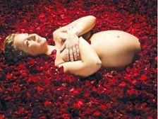 గర్భాధారణలో ఆరోగ్యంపట్లే కాదు చర్మం పట్ల తగు జాగ్రత్త అవసరం..