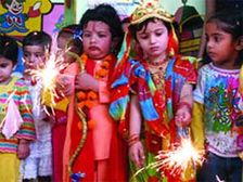 దీపావళి రోజున పిల్లల పట్ల తీసుకోవల్సిన చిరు జాగ్రత్తలు