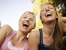 నిత్య యవ్వనానికి.. ఆరోగ్యానికి నవ్వే దివ్వౌషధం