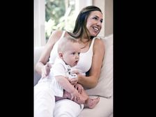 చిన్న పిల్లల్లో ఎక్కిళ్ళు తగ్గించేందుకు చక్కటి పరిష్కార మార్గాలు...!