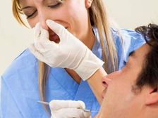 నోటి దుర్వాసనకు కారణాలు..దుర్వాసనను నివారించడం ఎలా?