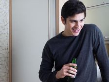 మీరు ఇప్పటికీ ఒంటరిగా ఉండడానికి10 ముఖ్య కారణాలు 