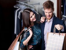 గర్ల్ ఫ్రెండ్ కోసం క్రిస్మస్ గిఫ్ట్ లు: టాప్ 9  బెస్ట్ గిప్ట్స్ 