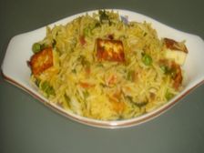  మేతి మట్టర్ పనీర్ పులావ్