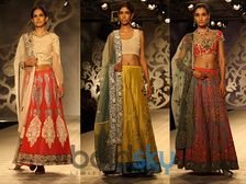 మోడ్రన్ ఇండియన్ ఉమెన్స్ కు ఫర్ఫెక్ట్ అనార్కలీ అవుట్ ఫిట్స్