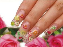 మీ గోర్ల ఆకారం మీరు ఏ రకమైన వ్యక్తో చెప్పగలవా?