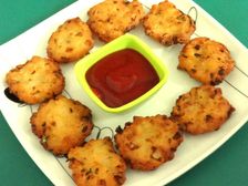 వెయిట్ లాస్ స్నాక్ క్రిస్పీ రవ్వ వడ