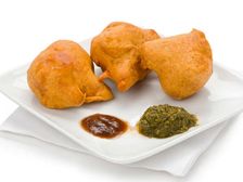 దోసె పిండితో రుచికరమైన బోండాలు: ఈవెనింగ్ స్నాక్స్ 