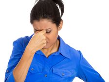 తలనొప్పి &మైగ్రేన్ తలనొప్పికి గురిచేసే ఆహారాలు 