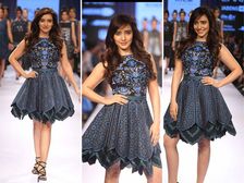 లాక్మే ఫ్యాషన్ వీక్ లో బ్యూటిఫుల్ లుక్ తో నేహా శర్మ