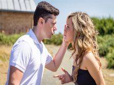 వెన్నుపోటుదారులని వదిలి జీవితంలో ముందుకెందుకు సాగిపోవాలి