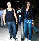 ఎయిర్పోర్ట్ ఫ్యాషన్: వరుణ్ ధావన్, కృతి సనన్ డెనిమ్ లుక్స్ 