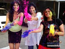మీ డ్రెస్ కలర్, మీ మూడ్ పై ఎలాంటి ప్రభావం చూపుతుంది ?