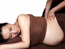 కొన్ని జాగ్రత్తలతో ప్రెగ్నెన్సీ సమయంలో వెన్నునొప్పికి గుడ్ బై 