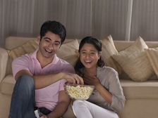 రాత్రిపూట లేటుగా భోజనం చేయడం వల్ల వచ్చే హెల్త్ ప్రాబ్లమ్స్..