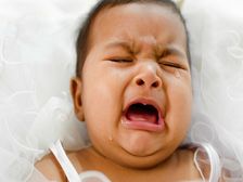 పిల్లలు రాత్రిళ్లు ఎందుకు నిద్ర లేస్తారు ? ఎలాంటి జాగ్రత్తలు తీసుకోవాలి..?