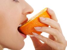ఆరెంజ్ ను రెగ్యులర్ గా తినడానికి కొన్ని అమేజింగ్ రీజన్స్ ...