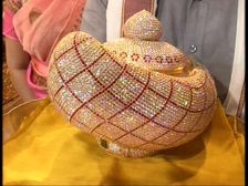 దేవాలయాల్లో ఎలాంటి వస్తువులు దానం చేస్తే ఎలాంటి ఫలితాలను పొందుతారు.