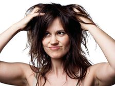 తెల్లజుట్టు నివారించి, బ్లాక్ గా మార్చే ఫర్ఫెక్ట్ హెయిర్ ఆయిల్ : ఆముదం.!