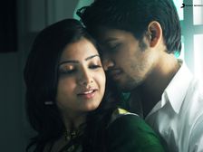 మీ పేరుని బట్టి.. మీరు ఎంత రొమాంటిక్ గా ఉంటారు ?