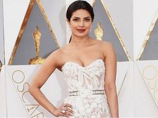 5 మోస్ట్ బ్యూటిఫుల్ బాలీవుడ్ యాక్టర్స్ బ్యూటీ సీక్రెట్స్!