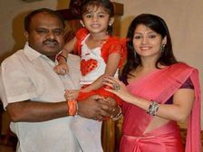 కుమారస్వామి పర్సనల్ లైఫ్ : రెండో భార్య రాధికతో పాటు సినిమాలంటే ఇష్టం.. రాజకీయాల్లోకి అలా వచ్చాడు