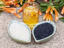 డాండ్రఫ్ ని నివారించేందుకు నువ్వుల నూనె ఏ విధంగా తోడ్పడుతుంది?